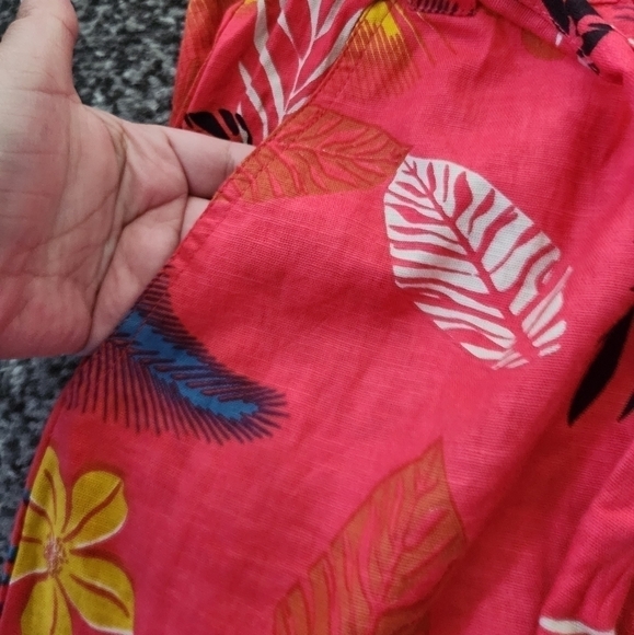 NWT Liz Banks Limited Red w/Floral Cotton 5" Inch Inseam Paperback Shorts sz 3X - Picture 10 of 11